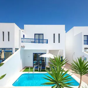 villas-puerto-rubicon-playa-blanca.in-canary-islands.com/